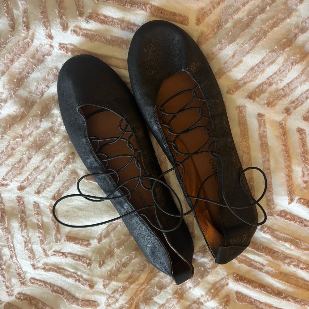 Lucky Brand Black Lace-Up Women's Flats